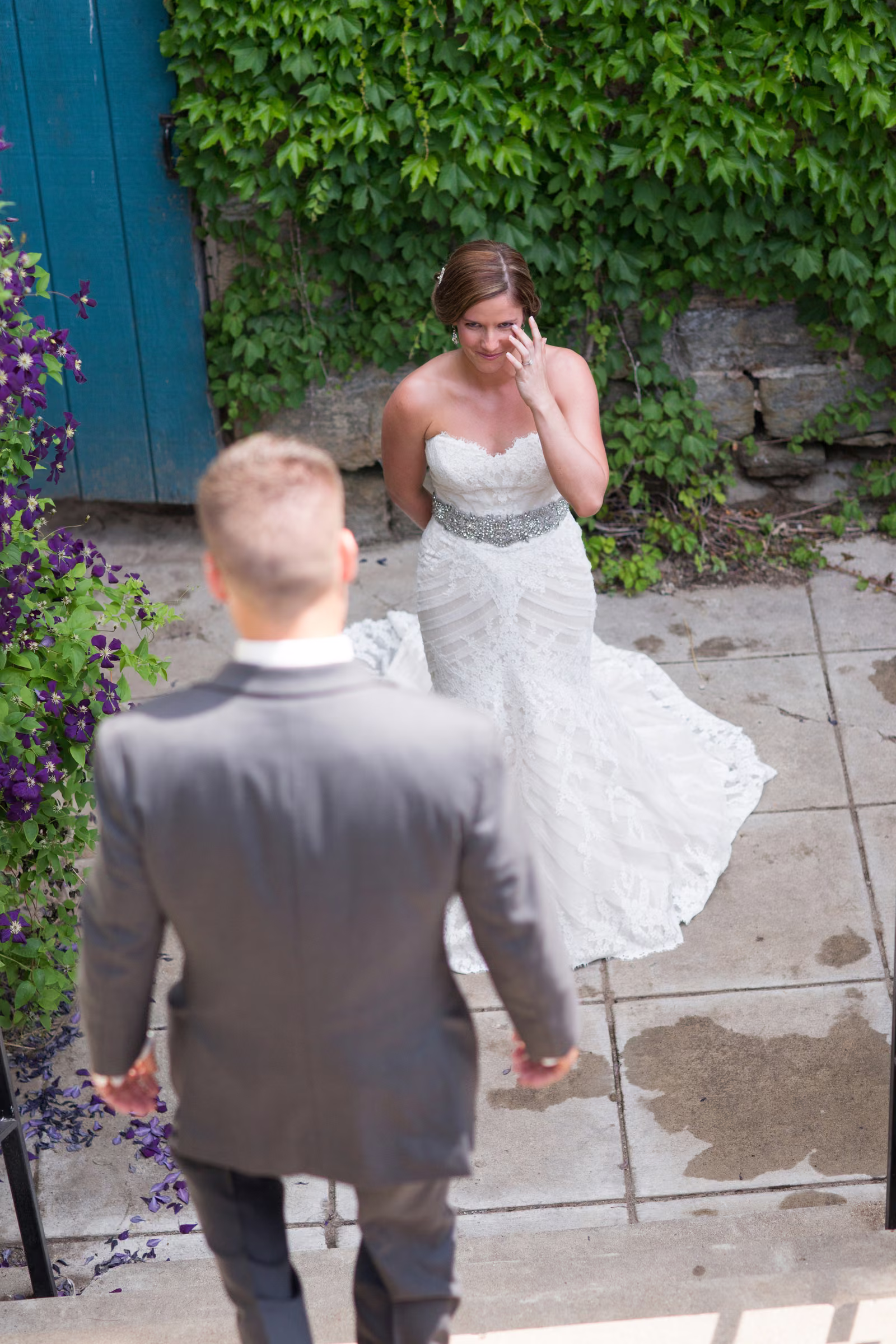 Annie approaches Matt from behind for their first look on Nicollet Island
